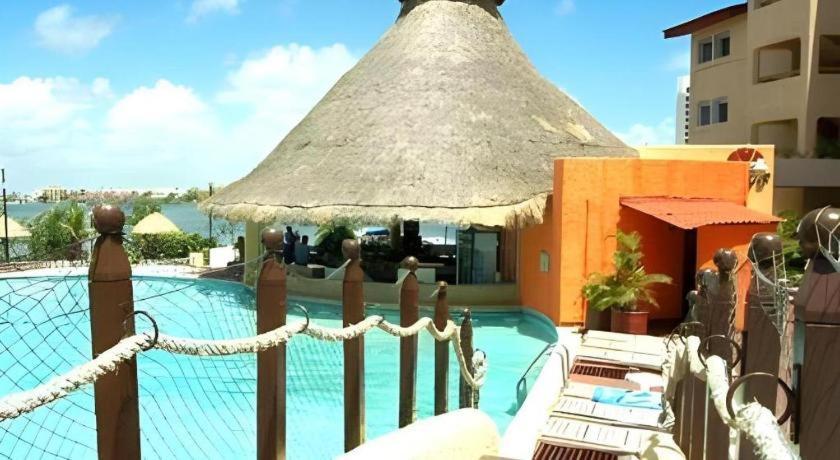 Selina Cancun Laguna Zona Hotelera エクステリア 写真