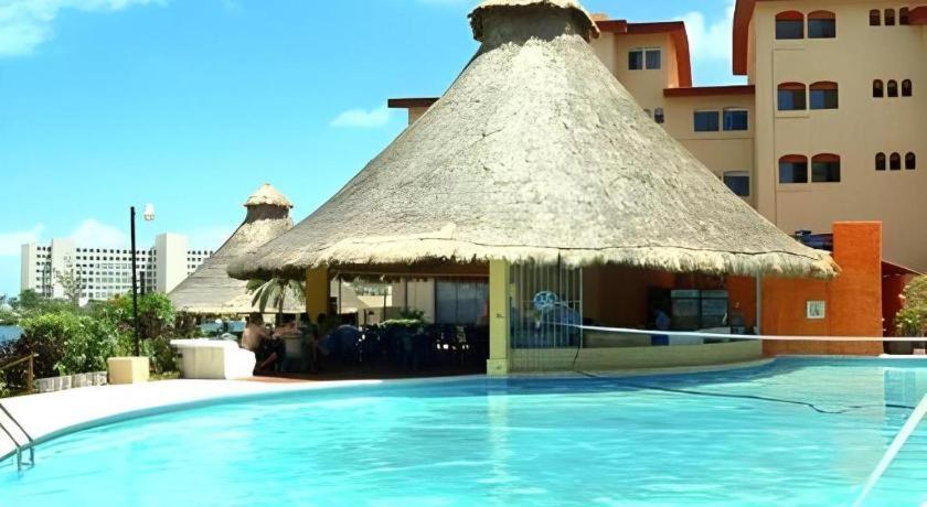 Selina Cancun Laguna Zona Hotelera エクステリア 写真