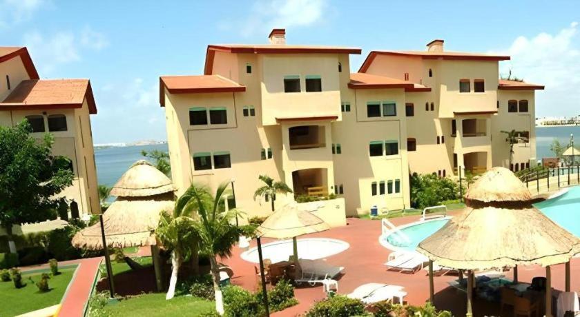 Selina Cancun Laguna Zona Hotelera エクステリア 写真
